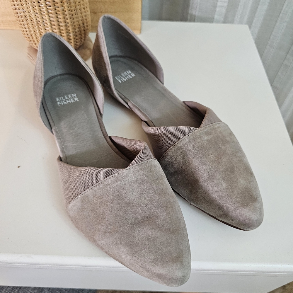 EILEEN Fisher Asha Taupe Suede Flats! Size 10.